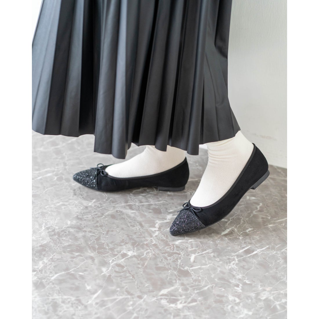 フラットバレエシューズ （ブラック スエード） -Emma Francis / エマ