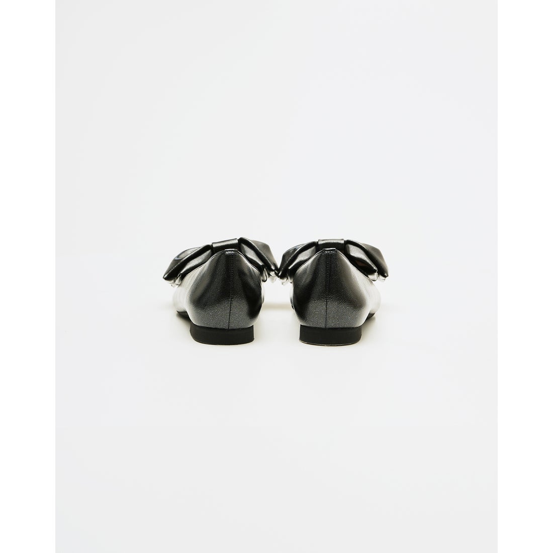 ビッグリボン フラットパンプス （ブラック マイラー） -Emma Francis