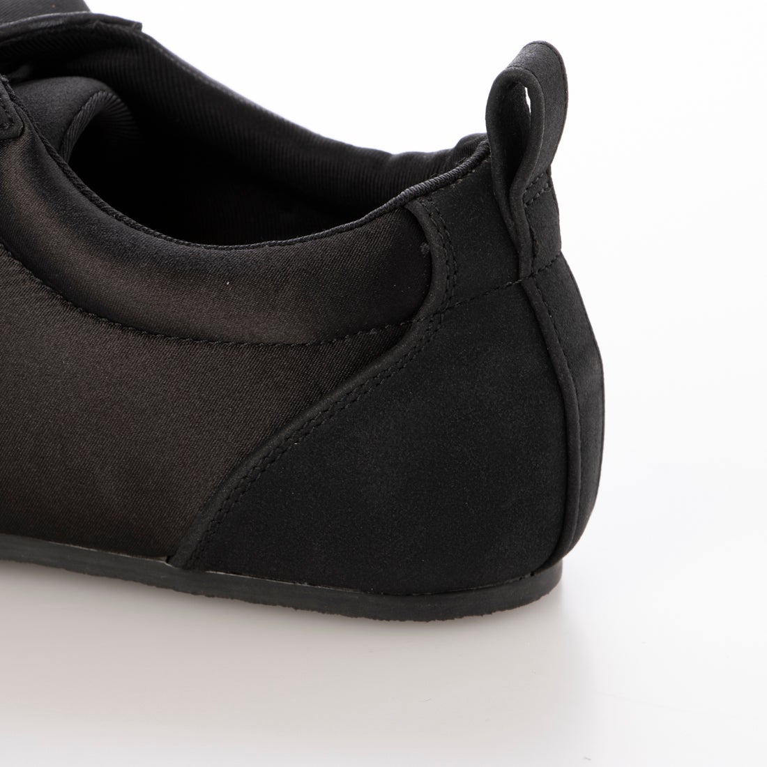 EVOL/イーボル】【軽量・柔らかい】レースアップスニーカー IY5717