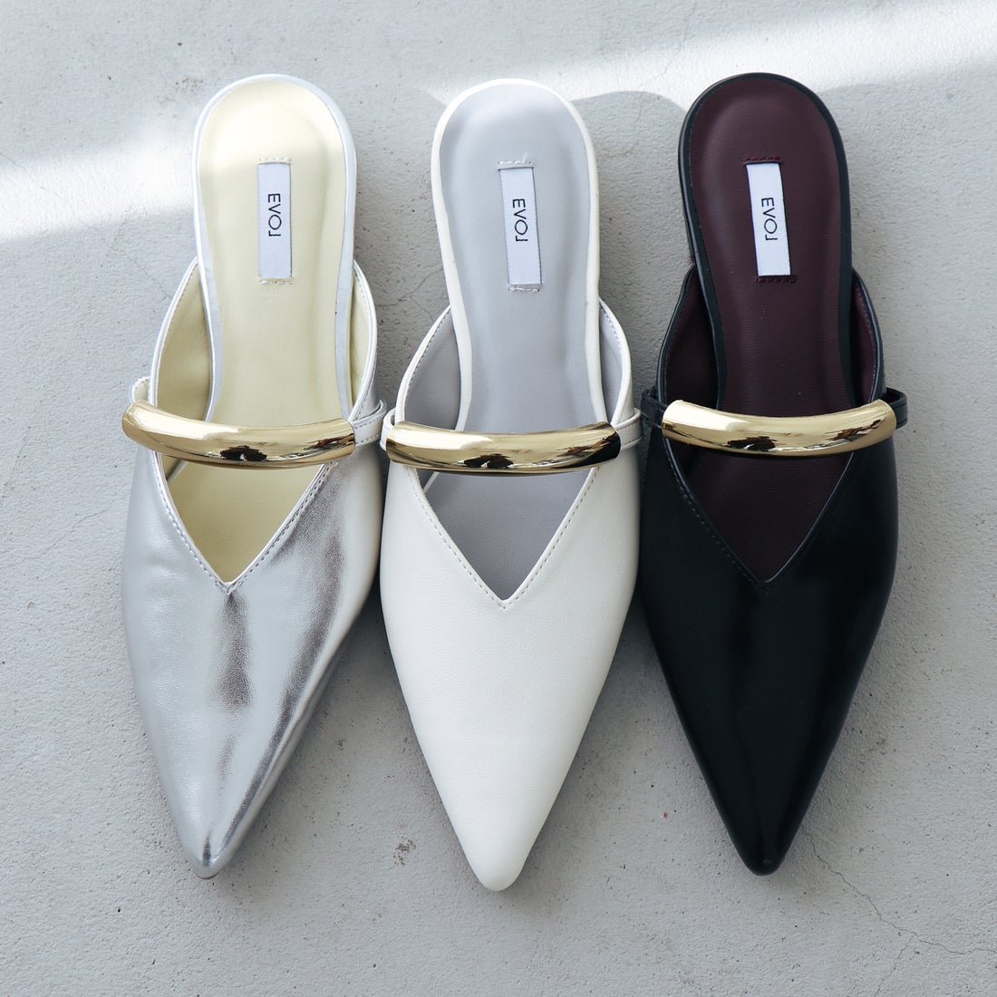 EVOL/イーボル】【柔らかい・クッション入り】ゴールドモチーフ