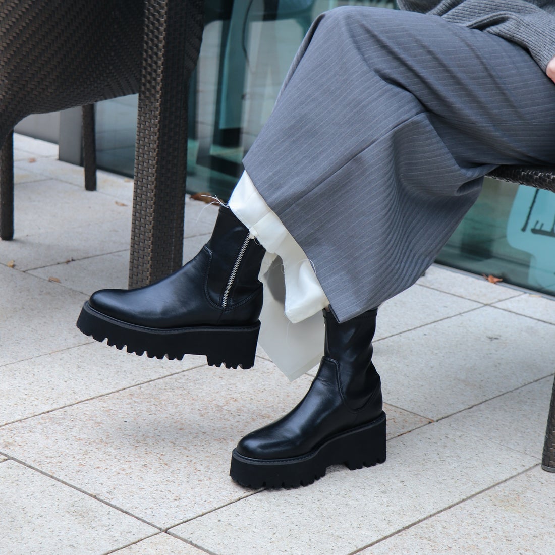 EVOL/イーボル】 厚底サイドジップストレッチブーツ IX5468 （ブラック