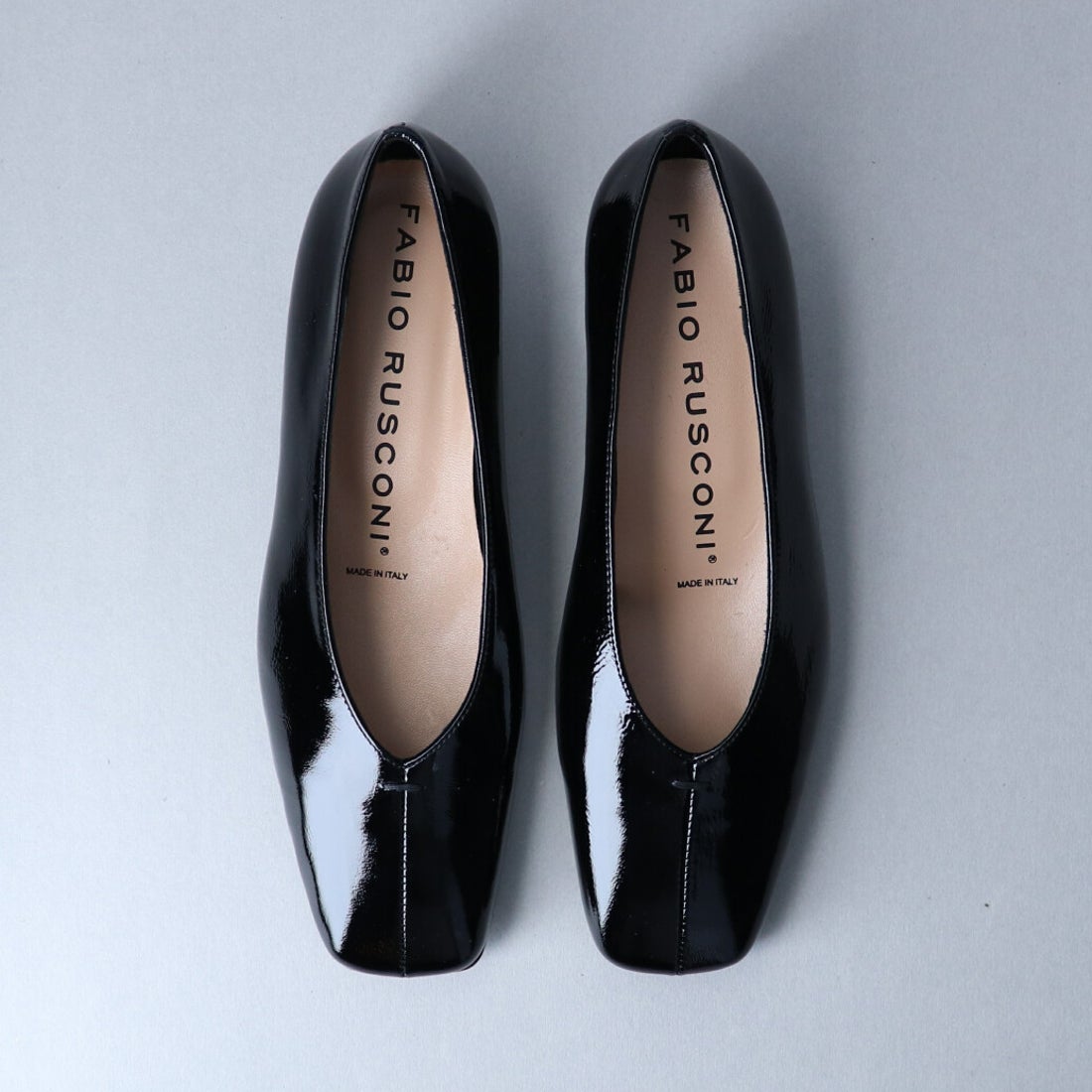 ファビオルスコーニ FABIO RUSCONI スクエアトウセンターシーム