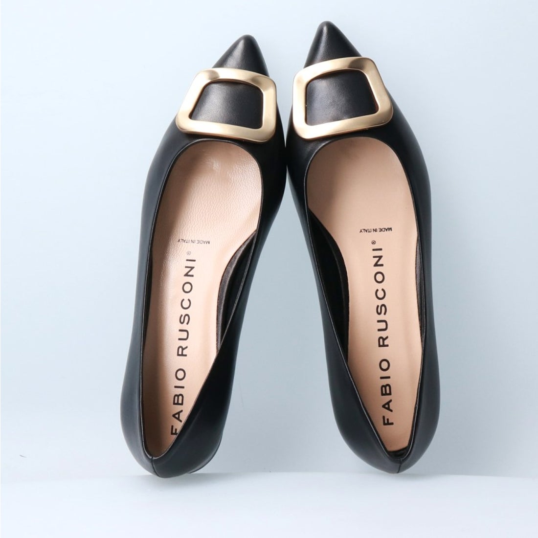 ファビオルスコーニ FABIO RUSCONI ローヒールバックルパンプス