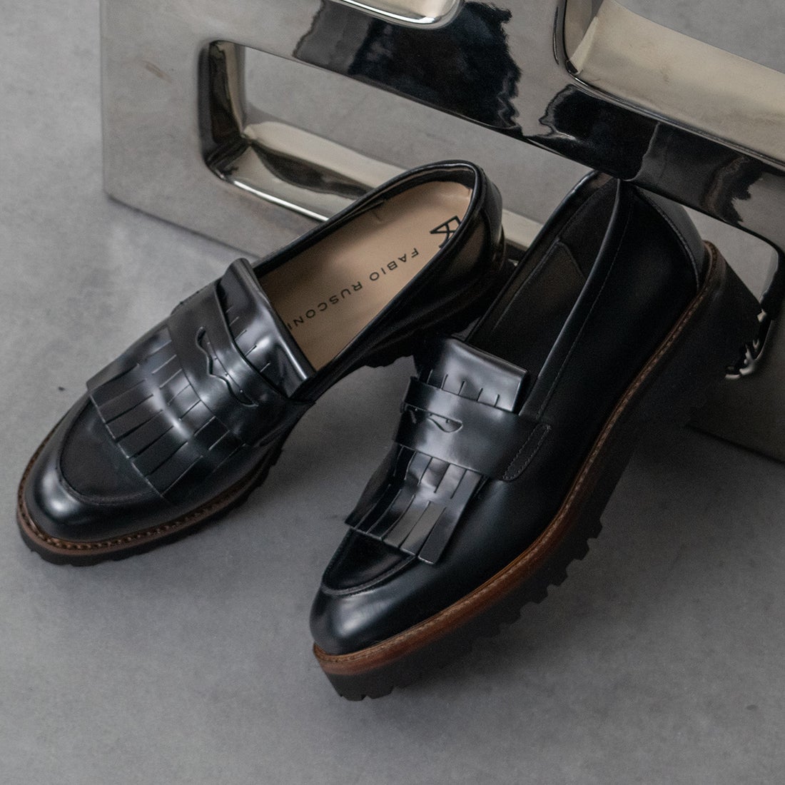 ファビオルスコーニ FABIO RUSCONI タンクソールキルト付きローファー