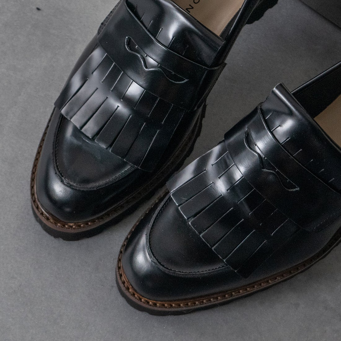 ファビオルスコーニ FABIO RUSCONI タンクソールキルト付きローファー