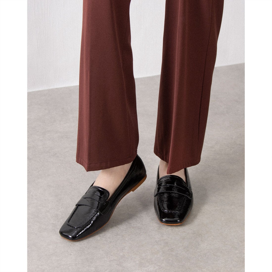 ファビオルスコーニ FABIO RUSCONI スクエアトウサケットフラット