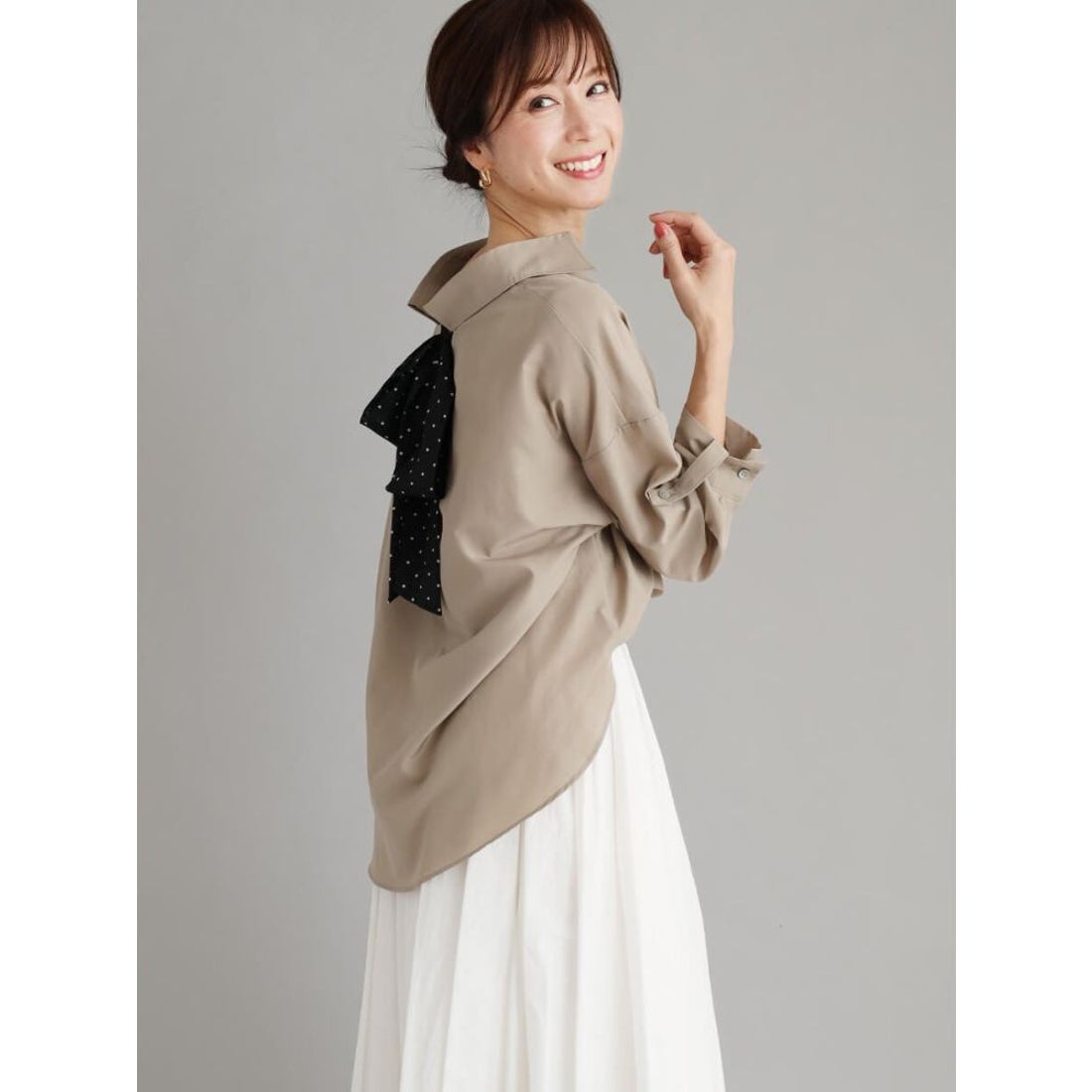 フェンネル FENNEL バックリボンブラウス （ブラック） -ファッション