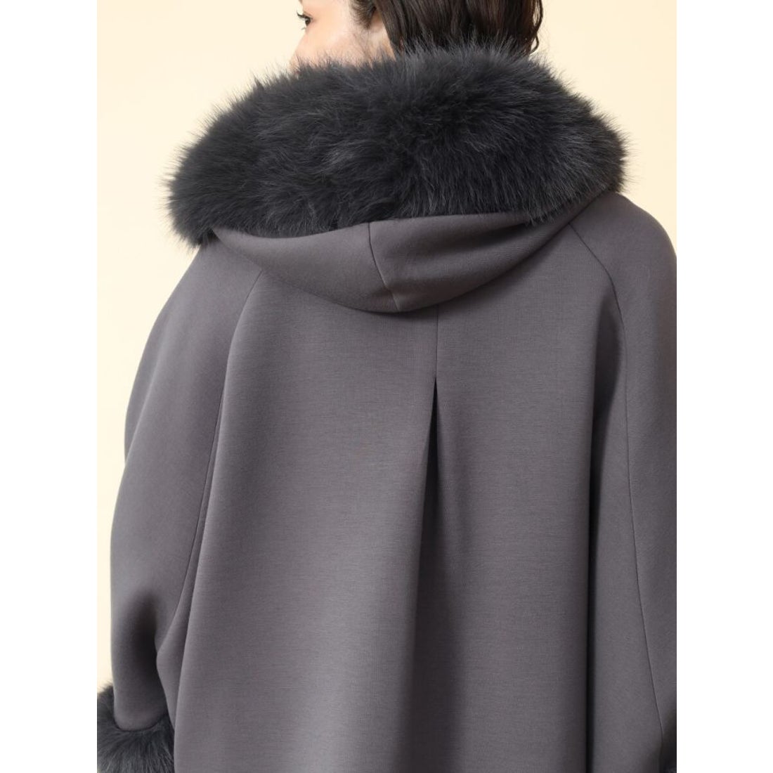 フェンネル FENNEL ファーポンチョアウター （ブラック） -靴