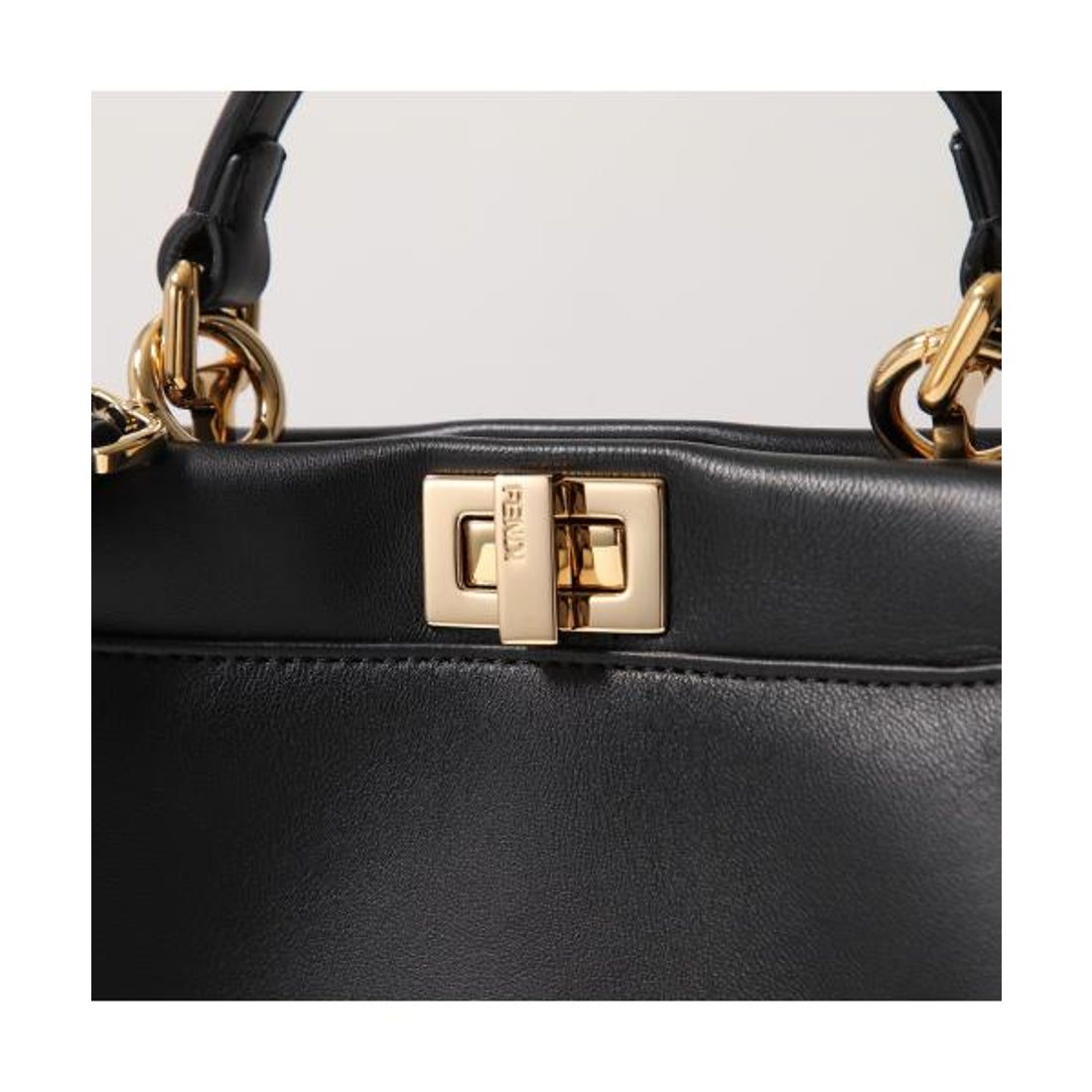 フェンディ FENDI FENDI バッグ PEEKABOO MINI ピーカブー ミニ 8BN244
