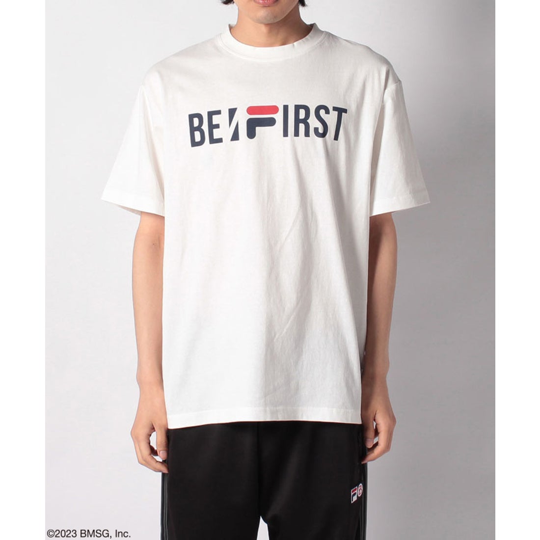 コラボ】× BE:FIRST コラボロゴプリント Tシャツ メンズ （ブラック