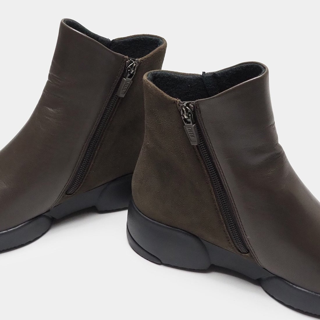 ソフトレザーミドルブーツ （ダークブラウン） -fitfit(フィット