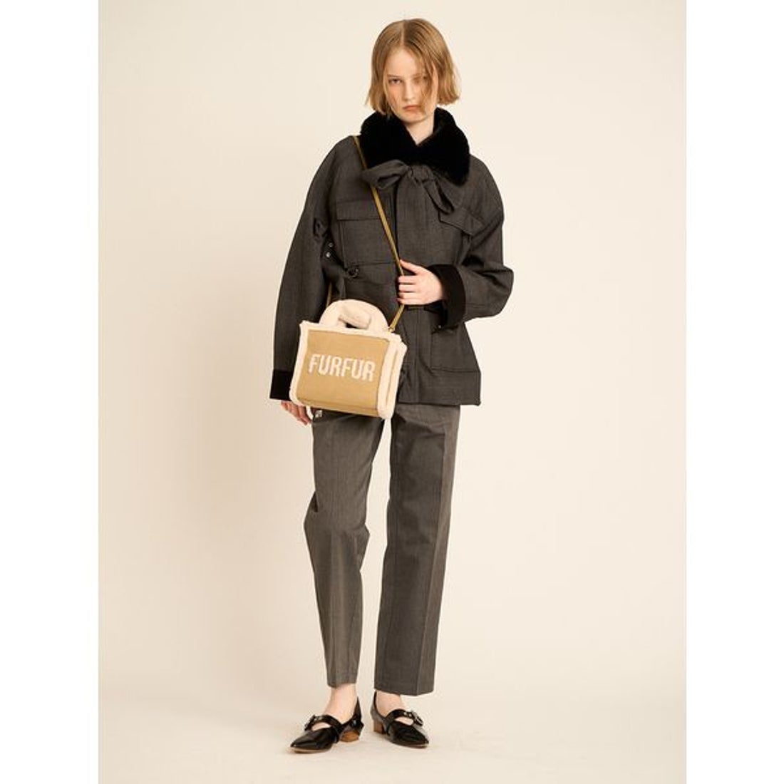 ファーファー FURFUR 【WEB・一部店舗限定カラー】ムートンロゴトート