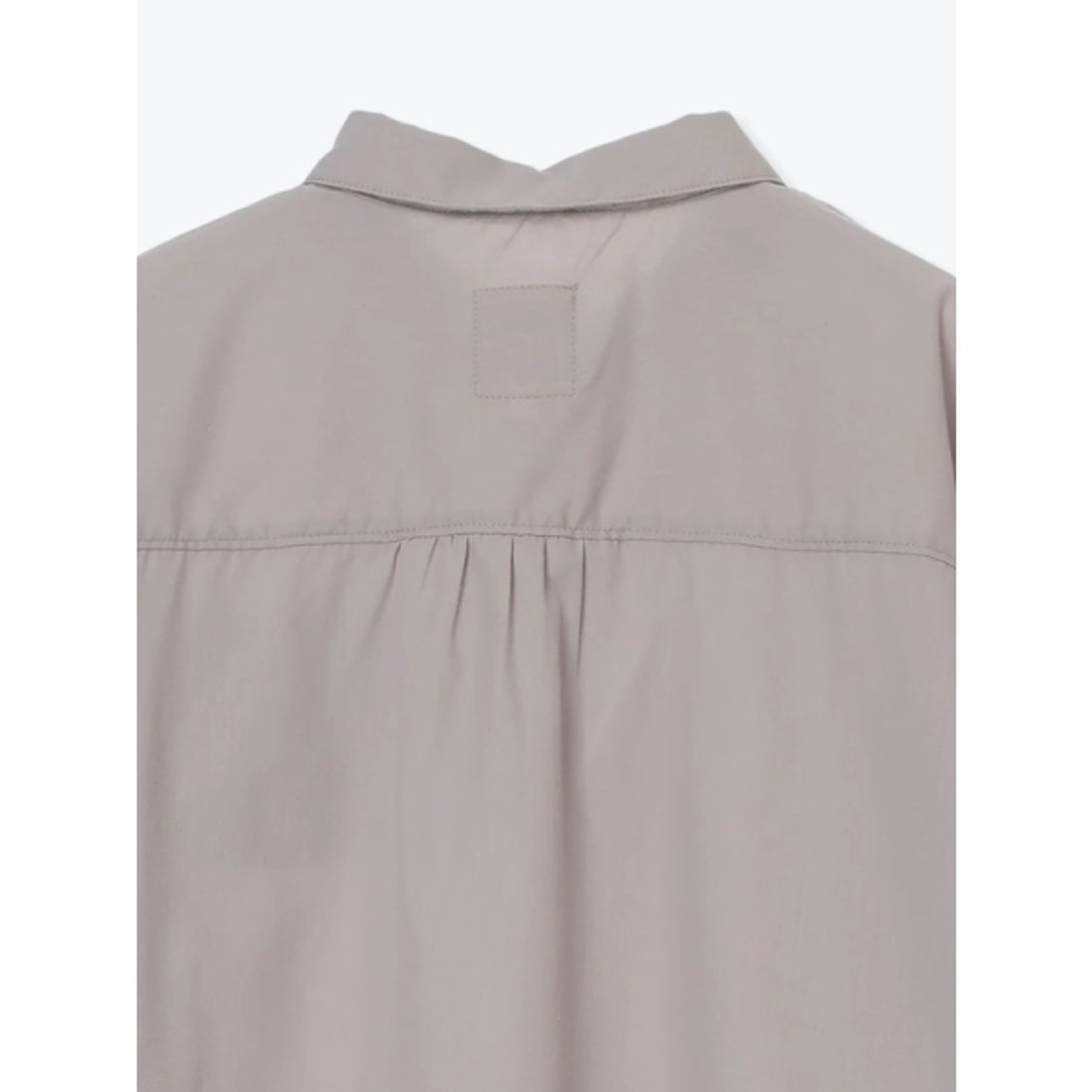 ハレノヒ Hare no hi 胸元ワンポイント刺繍シャツ （ライトブルー