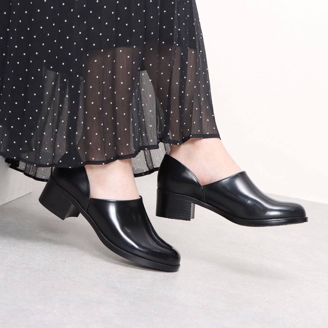 ハルタ HARUTA ヒールアップスポックシューズ （ブラック） -靴