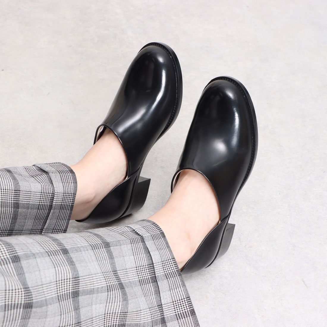 ハルタ HARUTA ヒールアップスポックシューズ （ブラック） -靴