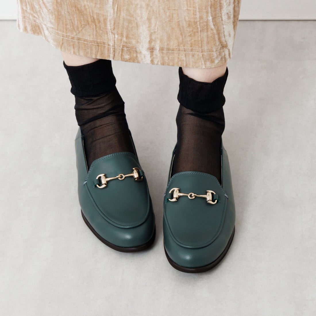 ヒミコ 卑弥呼 バブーシュビットローファー/651304 （グリーン