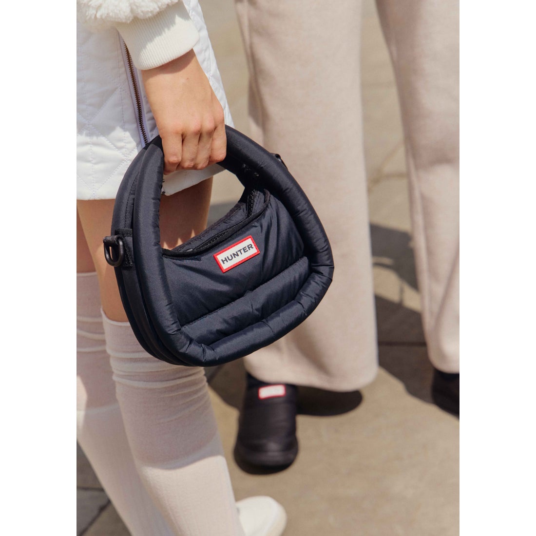 ハンター HUNTER フレイムド パファー ミニ ホーボー （ブラック