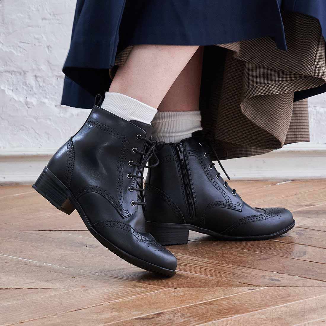 イング ing 【WEB限定】レースアップショートブーツ （ブラック