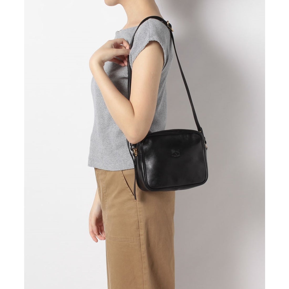 イルビゾンテ IL BISONTE 【IL BISONTE】ショルダーバッグ