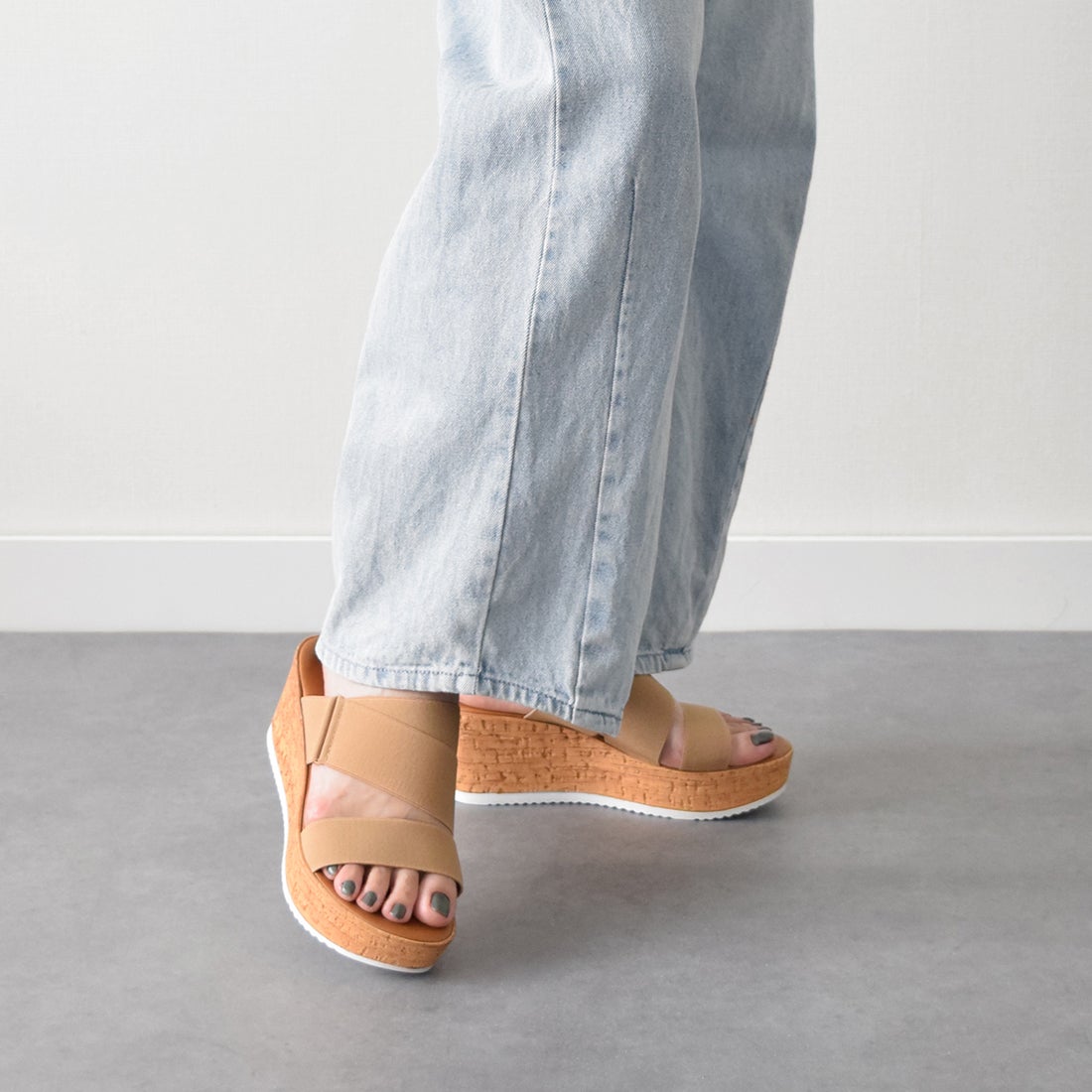 イタリアンシューメーカーズ ITALIAN SHOEMAKERS 厚底ミュールサンダル