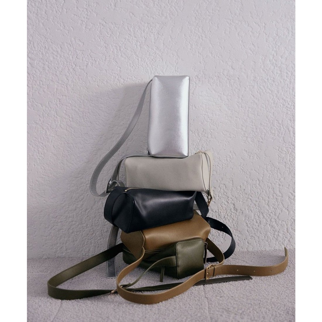 サロン アダム エ ロペ SALON adam et rope' レザーボックスショルダー