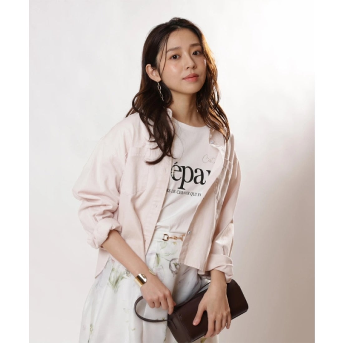 ジャスグリッティー JUSGLITTY クロップドデニムシャツ （ピンク