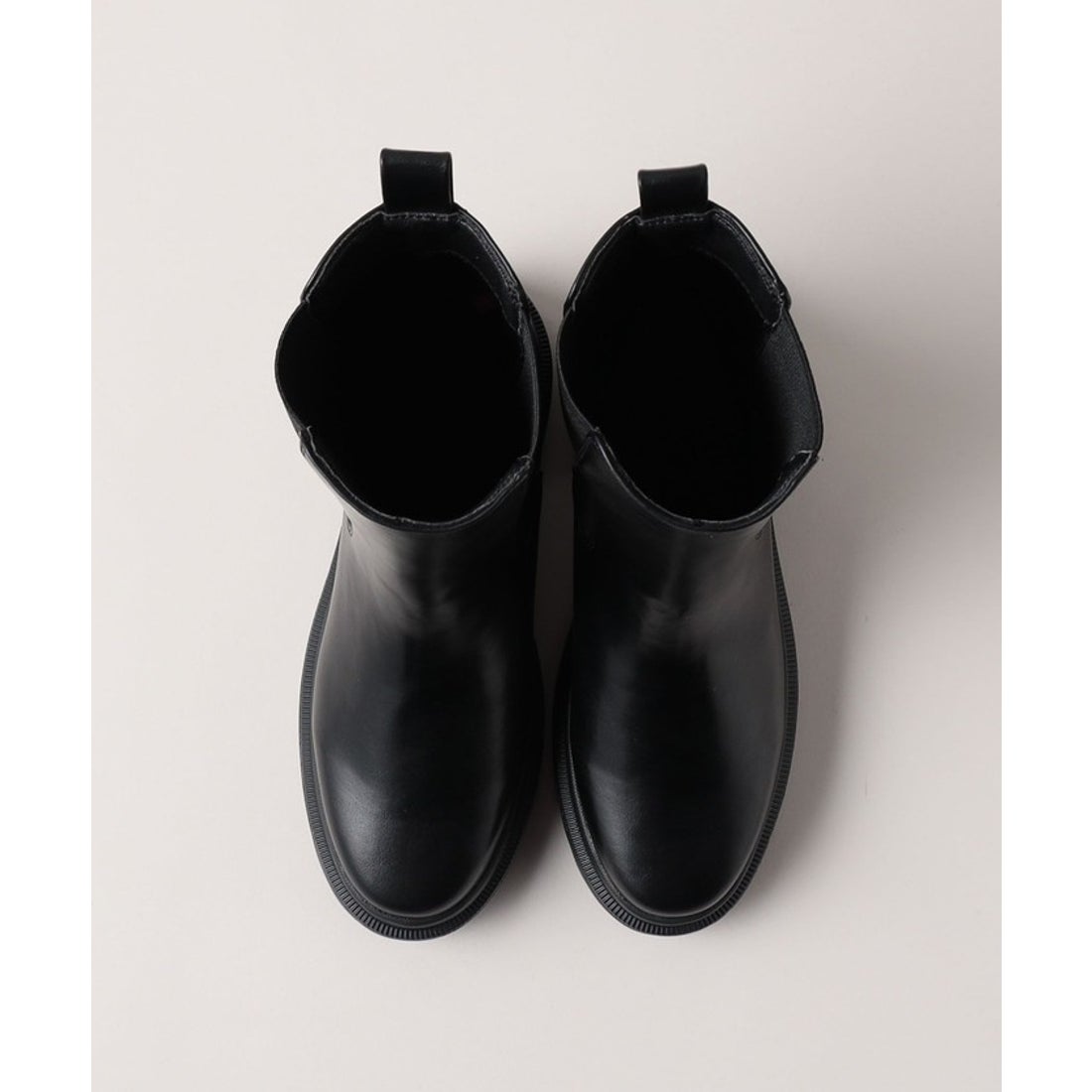 ODETTE E ODILE ミドルサイドゴア ショートブーツ （BLACK