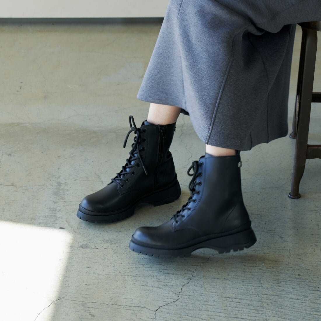 Auriga/アウリガ（Black）トラックソールレースアップブーツ -Lucida