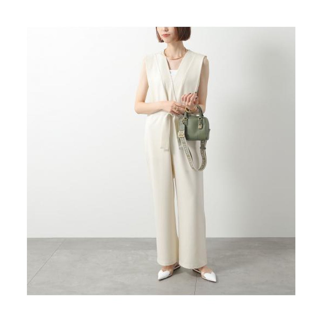 ロエベ LOEWE LOEWE バッグ AMAZONA 16 SQUARE アマソナ A039N21X01