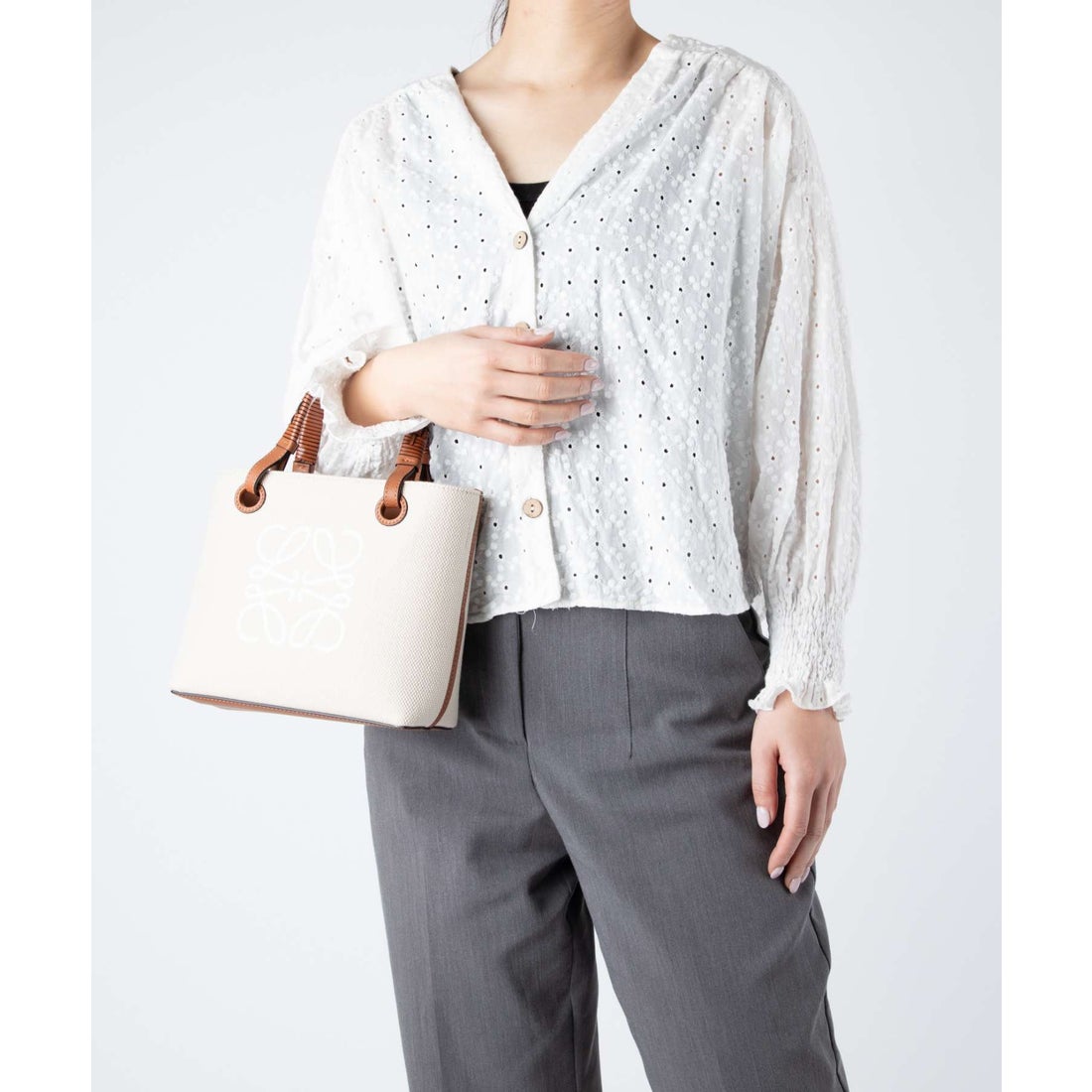 ロエベ LOEWE A717S74X01 ショルダーバッグ ANAGRAM TOTE MINI BAG