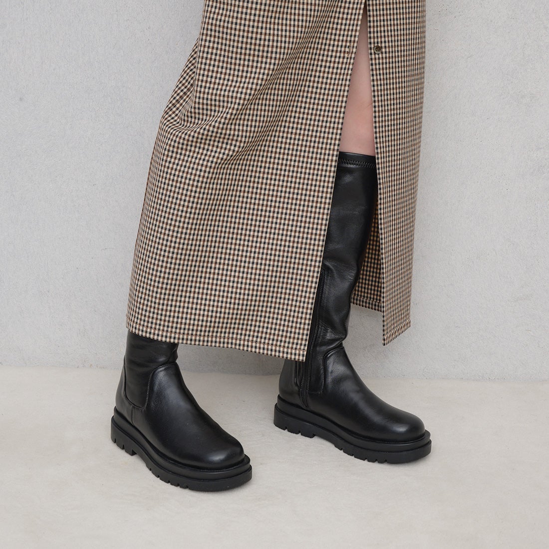 厚底ボリュームストレッチロングブーツ(S123) （ブラック