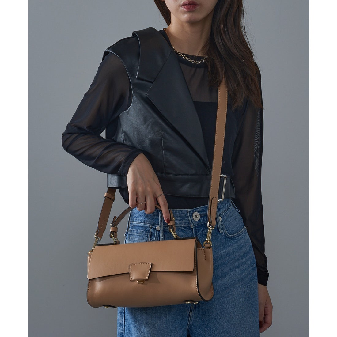 ロリステッラ LORISTELLA レザーフラップ2WAYハンドバッグ ショルダー