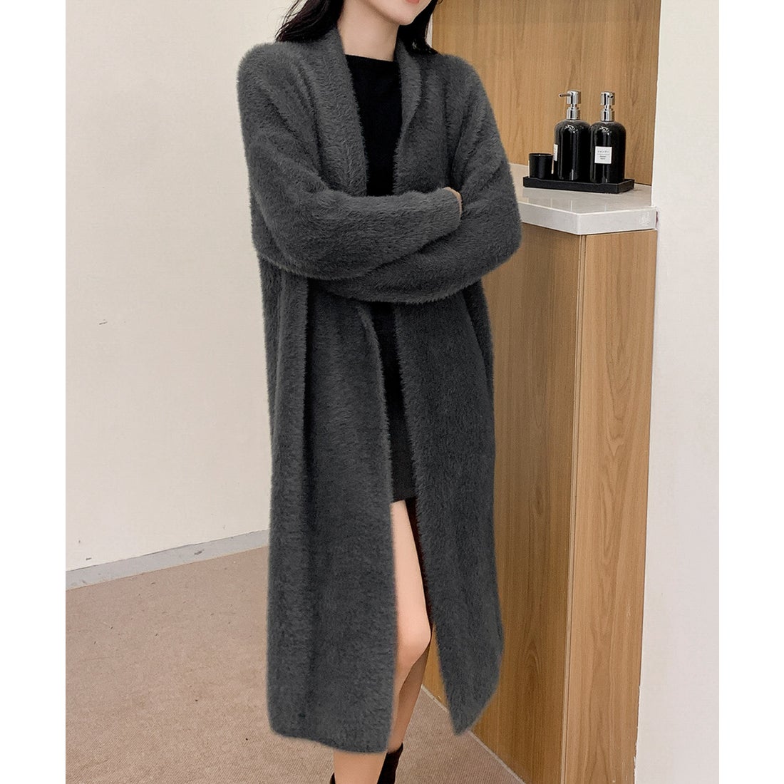 ロワ LOWO ファータッチ ロング ニット カーディガン（グレー