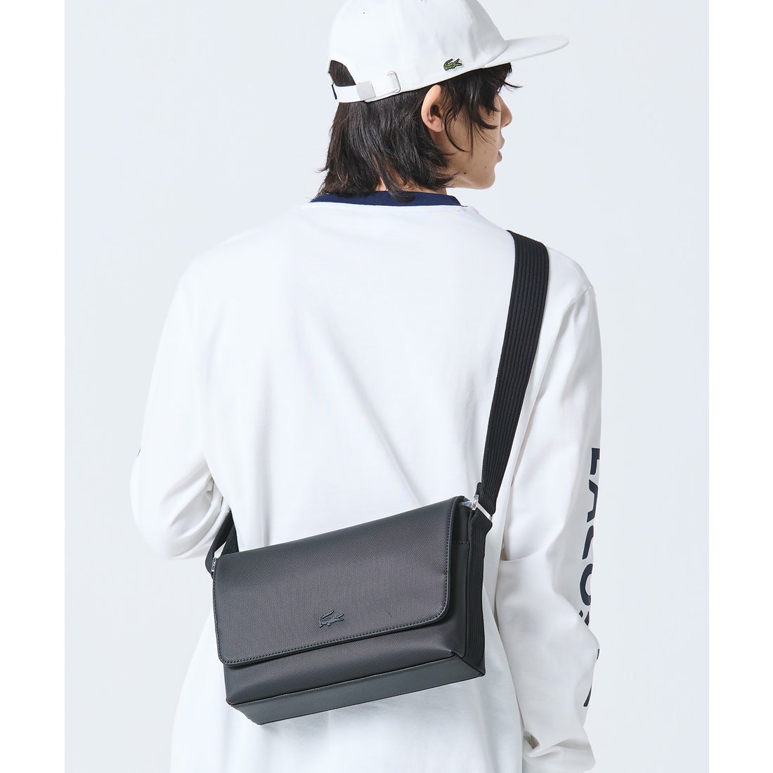 ラコステ LACOSTE メンズクラシック メッセンジャーバッグ （ブラック