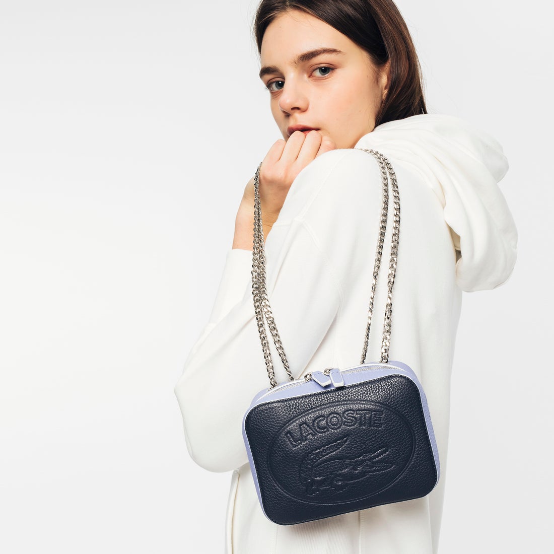 ラコステ LACOSTE CROCO CREW メタルチェーン配色レザーバッグ