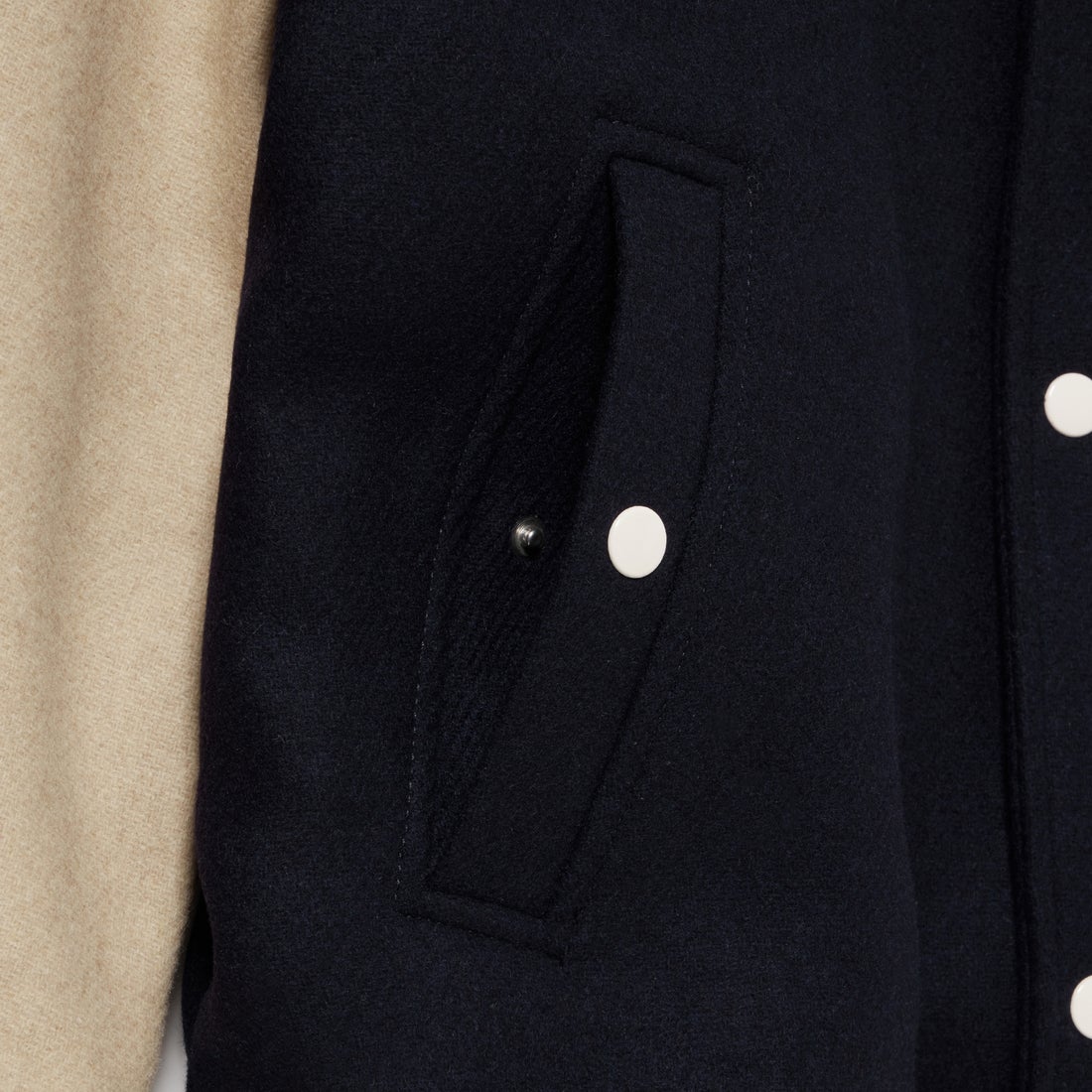 ラコステ LACOSTE ウールブレンドスタジアムジャケット （ダーク