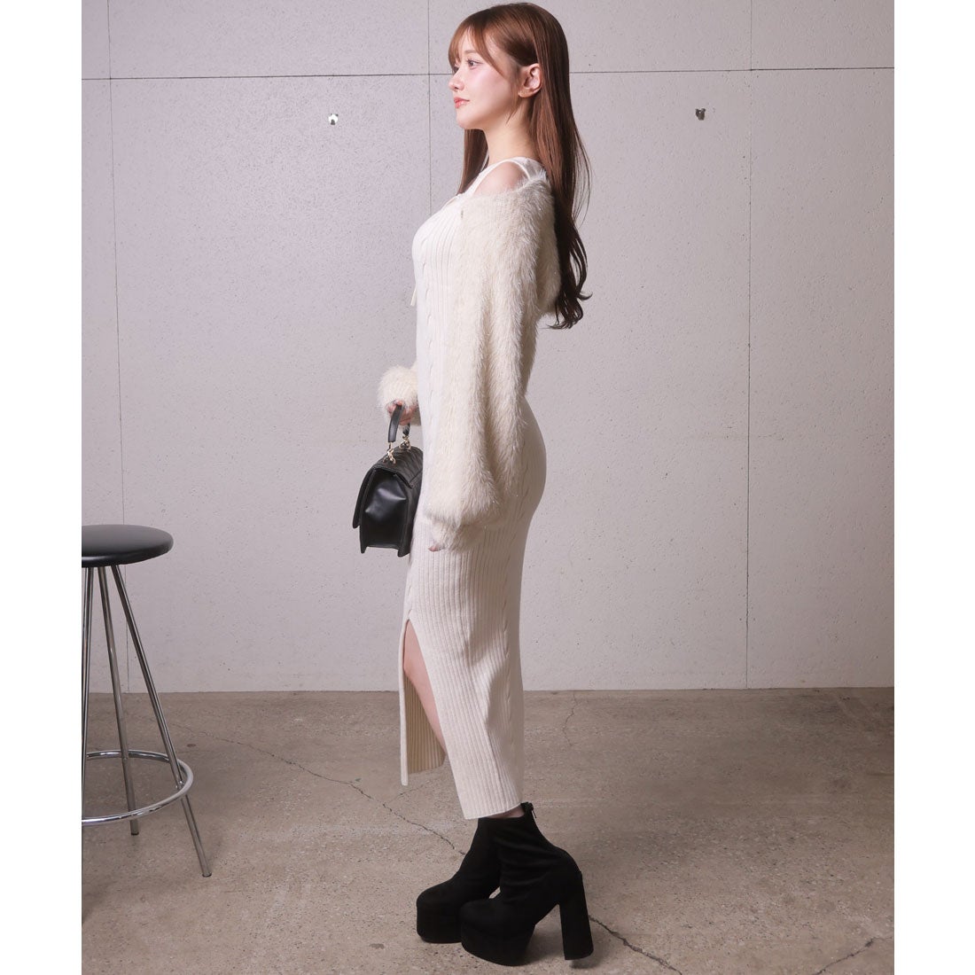 リップサービス LIP SERVICE デコルテオープンドッキングニット