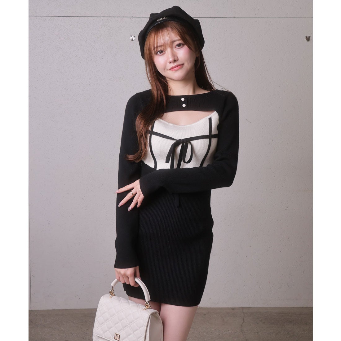 リップサービス LIP SERVICE デコルテオープンバイカラーリボンニット