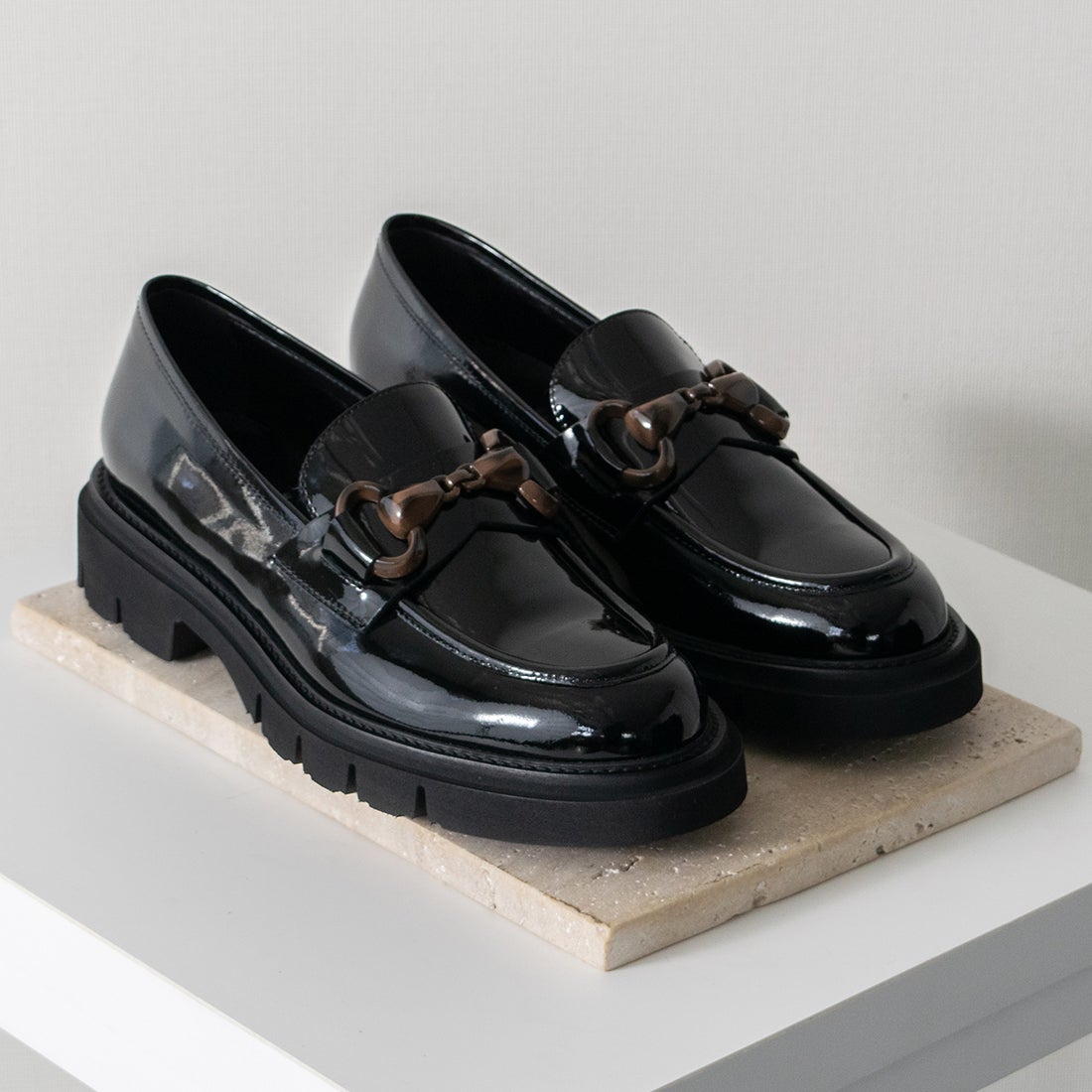 ルカ グロッシ Luca Grossi ワントーンビットローファー （ブラック