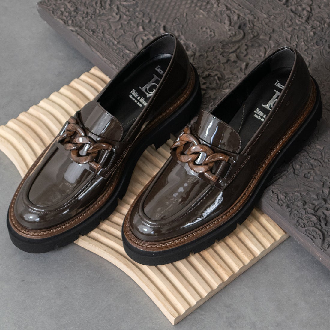 ルカ グロッシ Luca Grossi タンクソールチェーンローファー （ダーク