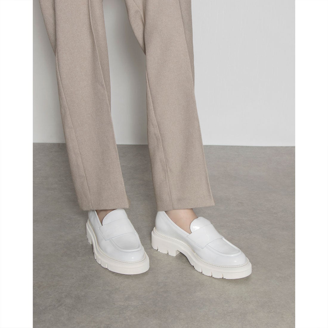 ルカ グロッシ Luca Grossi 厚底コインローファー （グレー