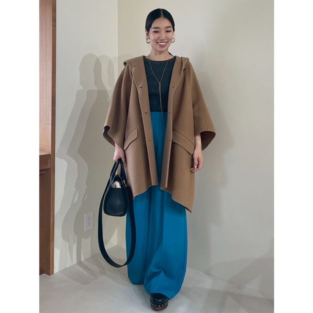 ミラ オーウェン Mila Owen フードポンチョコート （NVY