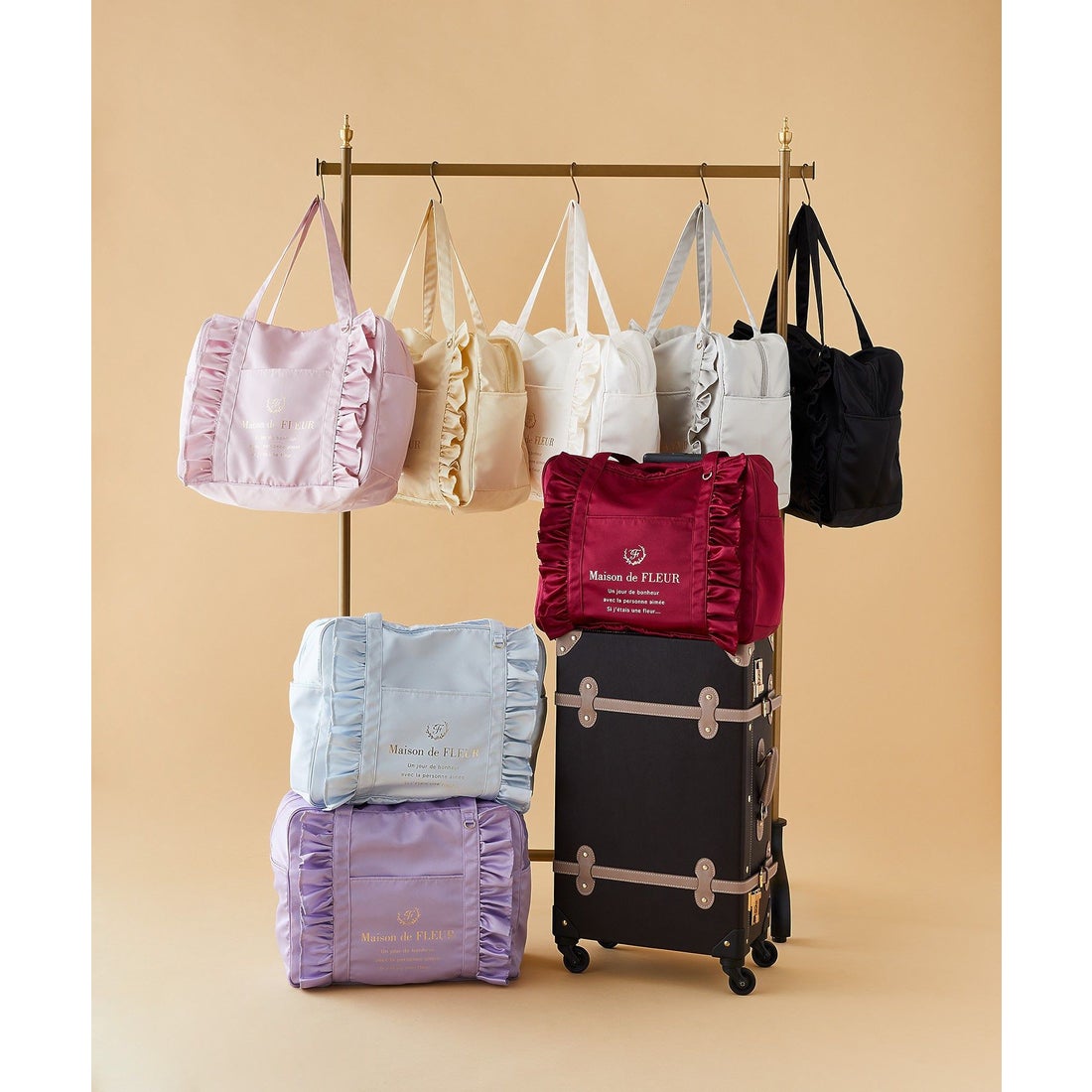 メゾン ド フルール Maison de FLEUR EC限定サテンフリルキャリーオン