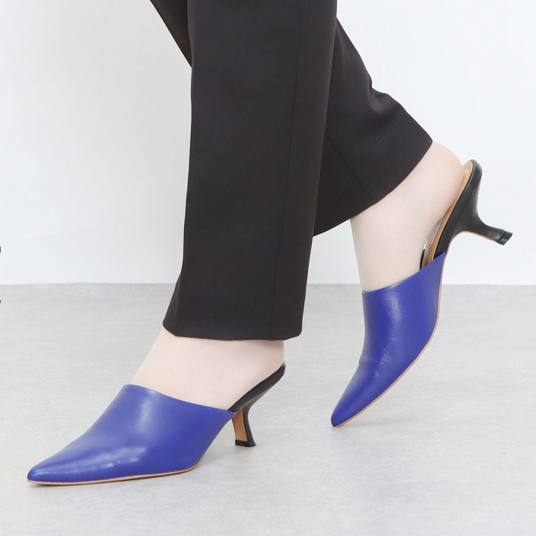 モード エ ジャコモ MODE ET JACOMO ダイアゴナルヒールポインテッド