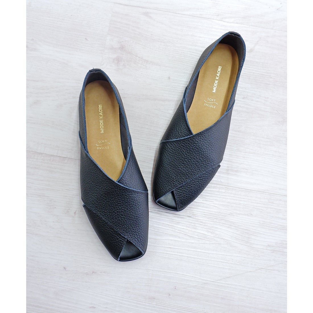 本革】 クロスバンドシューズ 7125 （ブラック） -モードカオリ MODE