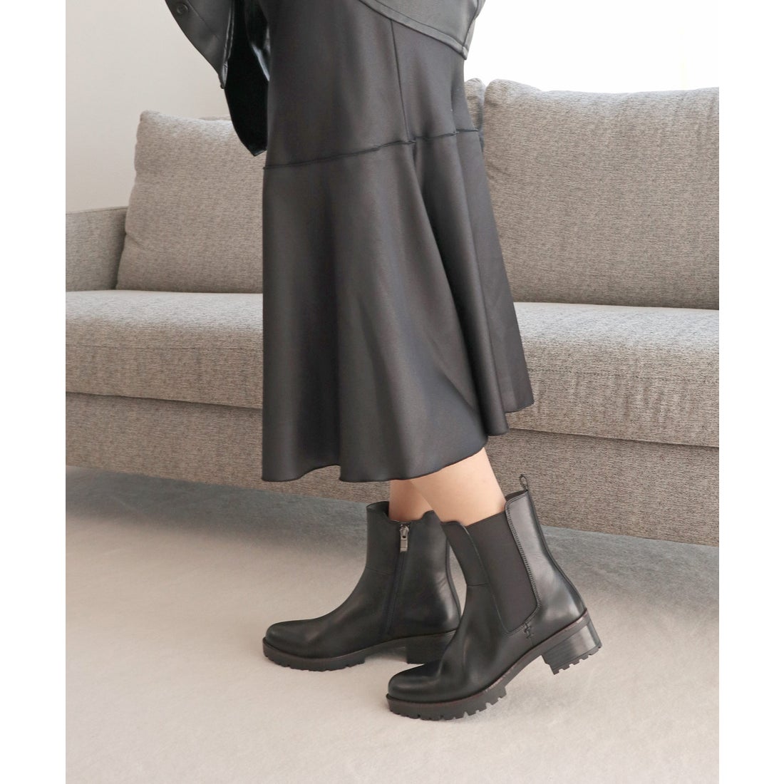 本革】 タンクソールサイドゴアブーツ 21531 （ブラック） -モード