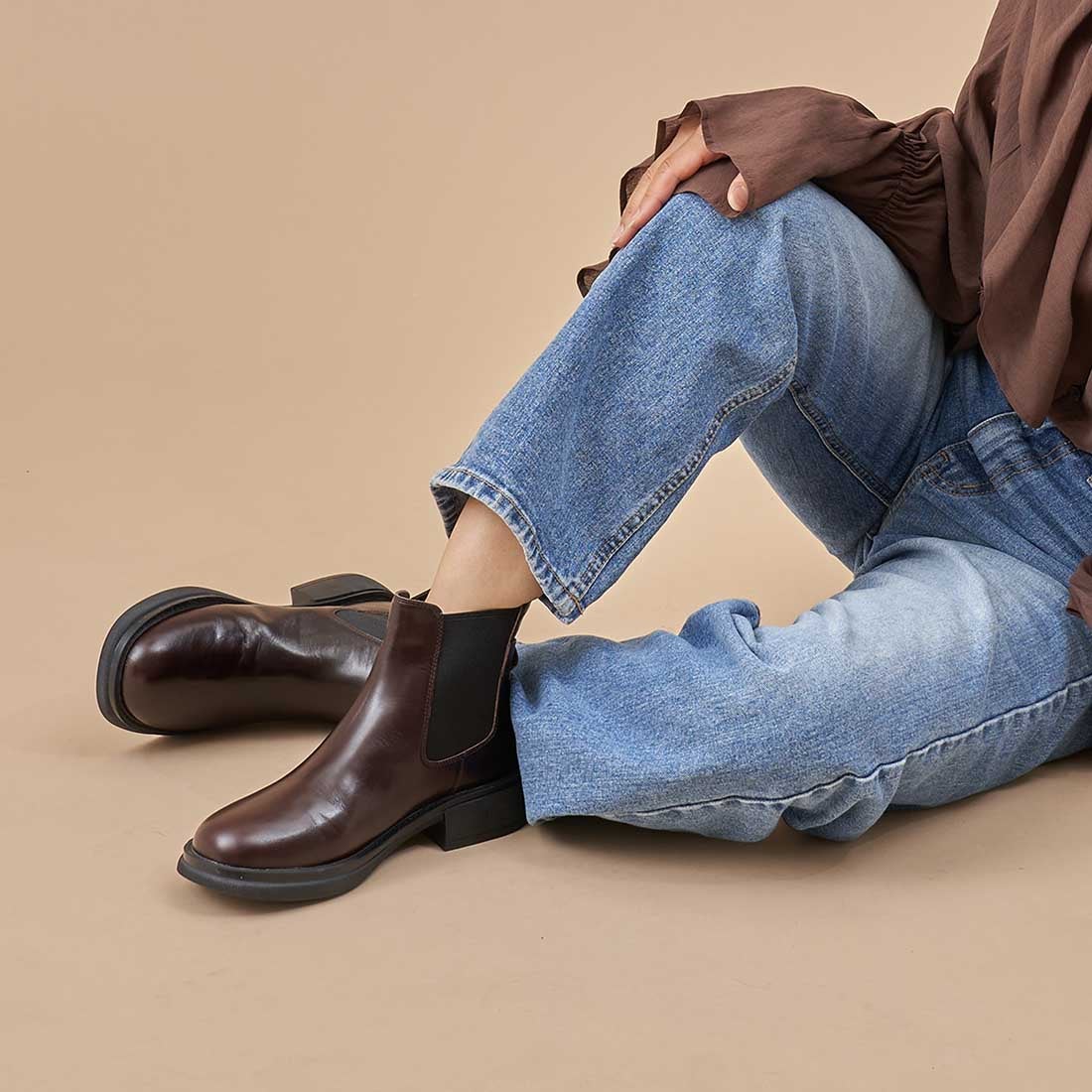 MODE ET JACOMO carino 本革サイドゴアベルテッドショートブーツ