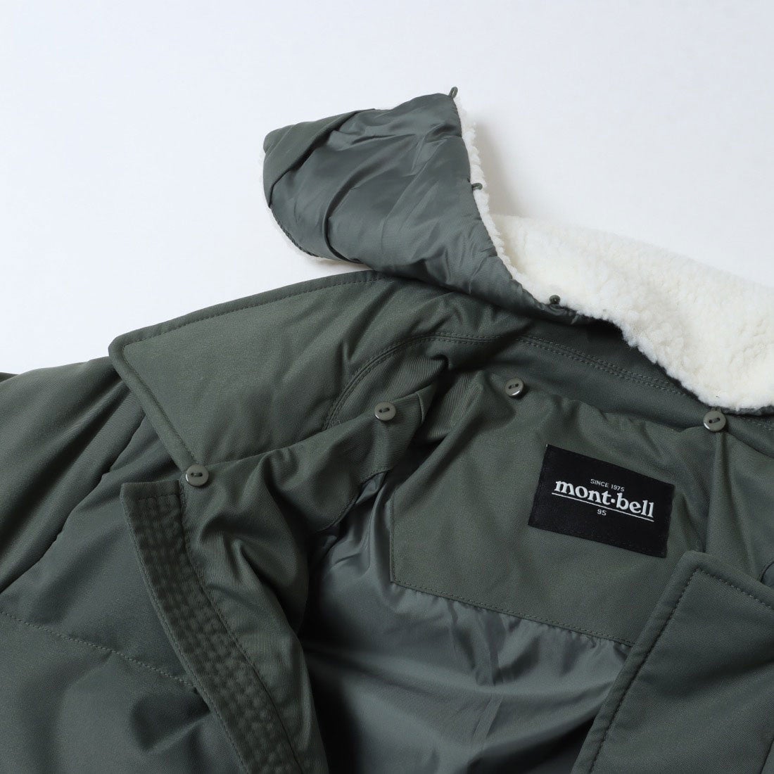 モンベル mont-bell モンベル mont-bell ジャケット（カーキ