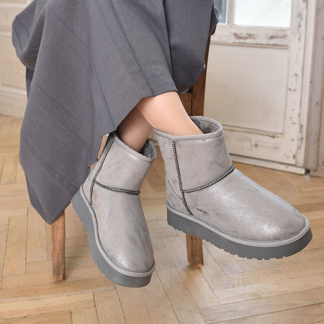 モズ moz メタリックカラームートンブーツ （グレー） -waja bazar