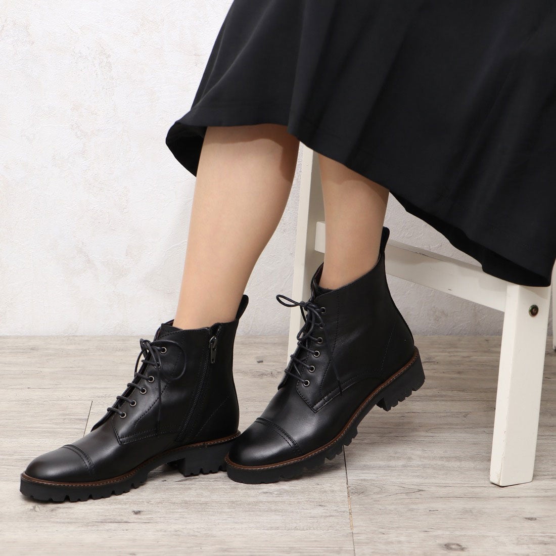 マーガレット・ハウエル アイデア MARGARET HOWELL idea レースアップ